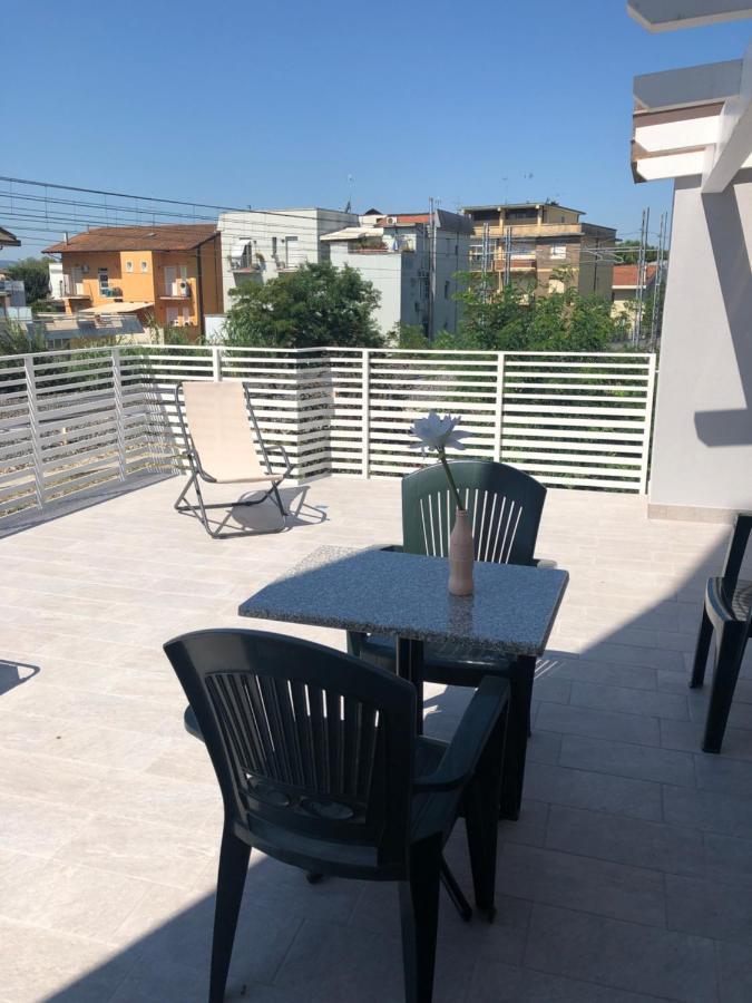 Appartamenti Sunrise Cattolica Exterior foto